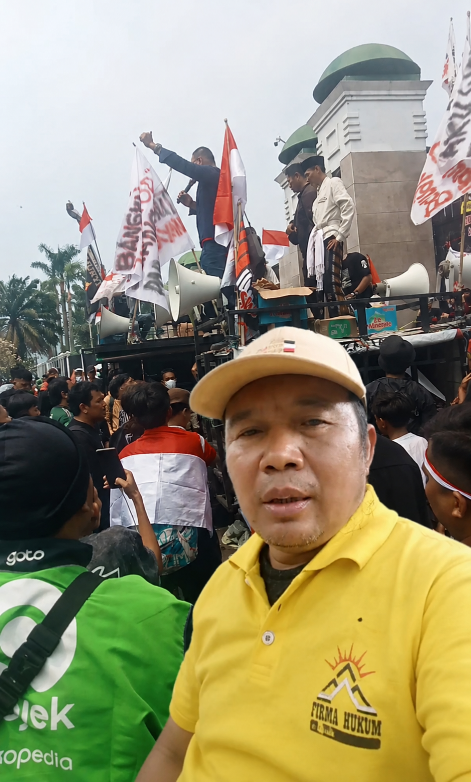 Hasil Aksi AMPB, Pimpinan DPR RI Teken Komitmen Penyelesaian RUU Perampasan Aset; Firma Hukum Santi/Aktivis Cirebon Turut Hadir